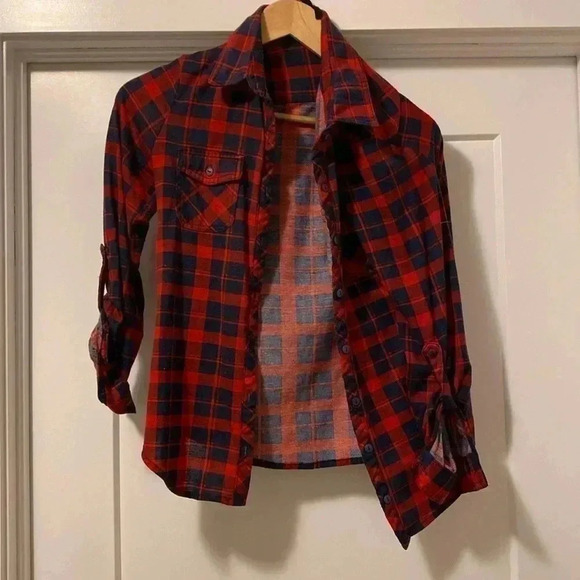 Forever 21 Red Flannel  Size Small button up shirt - Picture 2 of 8